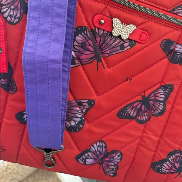 Lug Paddle Carry All Tote - Poppy Red w/ butterfly charm - EUC - Picture 9 of 9